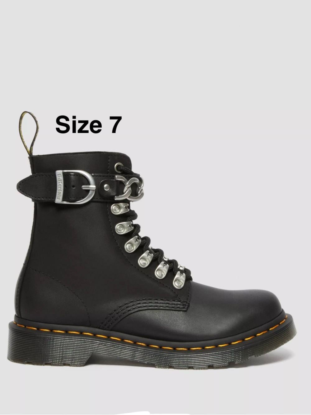 DR MARTENS 1460 PASCAL CHAIN LACE UP BOOTS Style #: R27266001 woman size 7⭐️⭐️